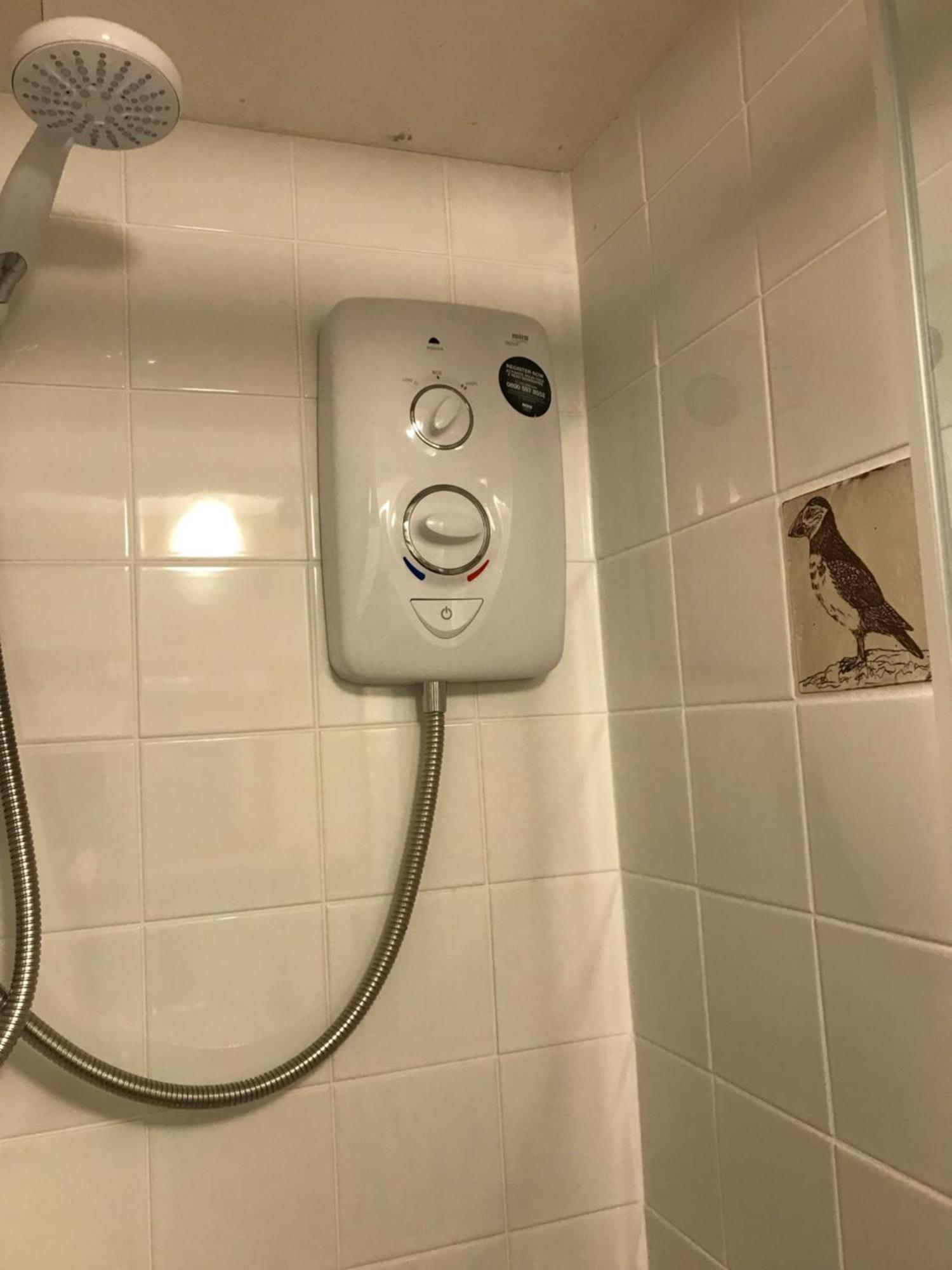 Tiny Cosy Snug Apartment Manorowen ภายนอก รูปภาพ